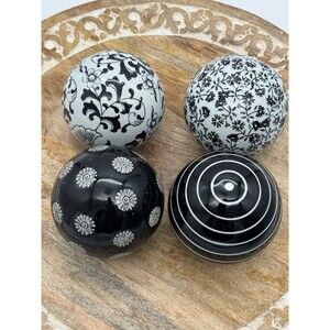 4 CHINOISERIE BLACK AND WHITE CERAMIC Orbs RUG BALLS 4in Stripes Floral Decor